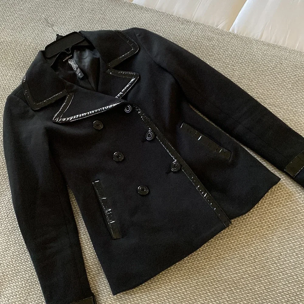 Priorities Jacket - Picture 6 of 8